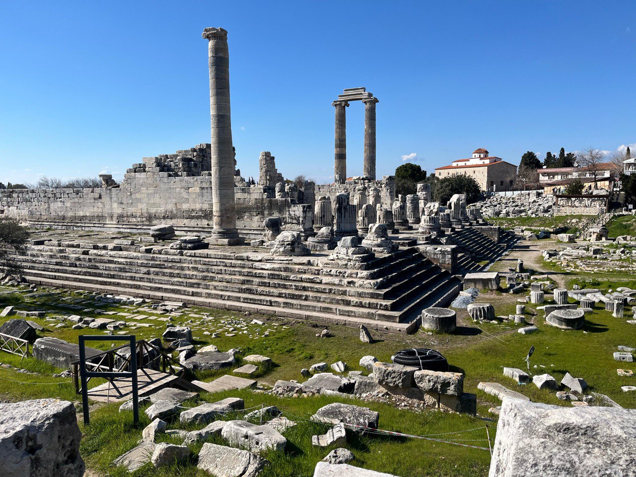 DİDİM APOLLON TAPINAĞI